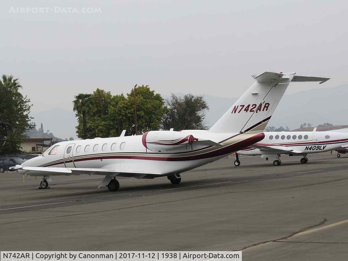 N742AR, 2006 Cessna 525B CitationJet CJ3 C/N 525B-0074, Parked