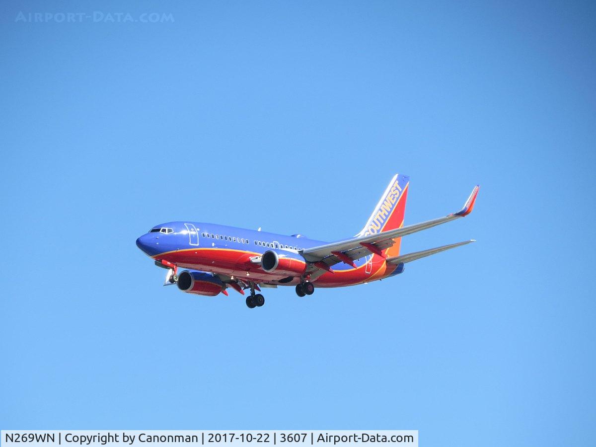 N269WN, 2007 Boeing 737-7H4 C/N 32526, Landing