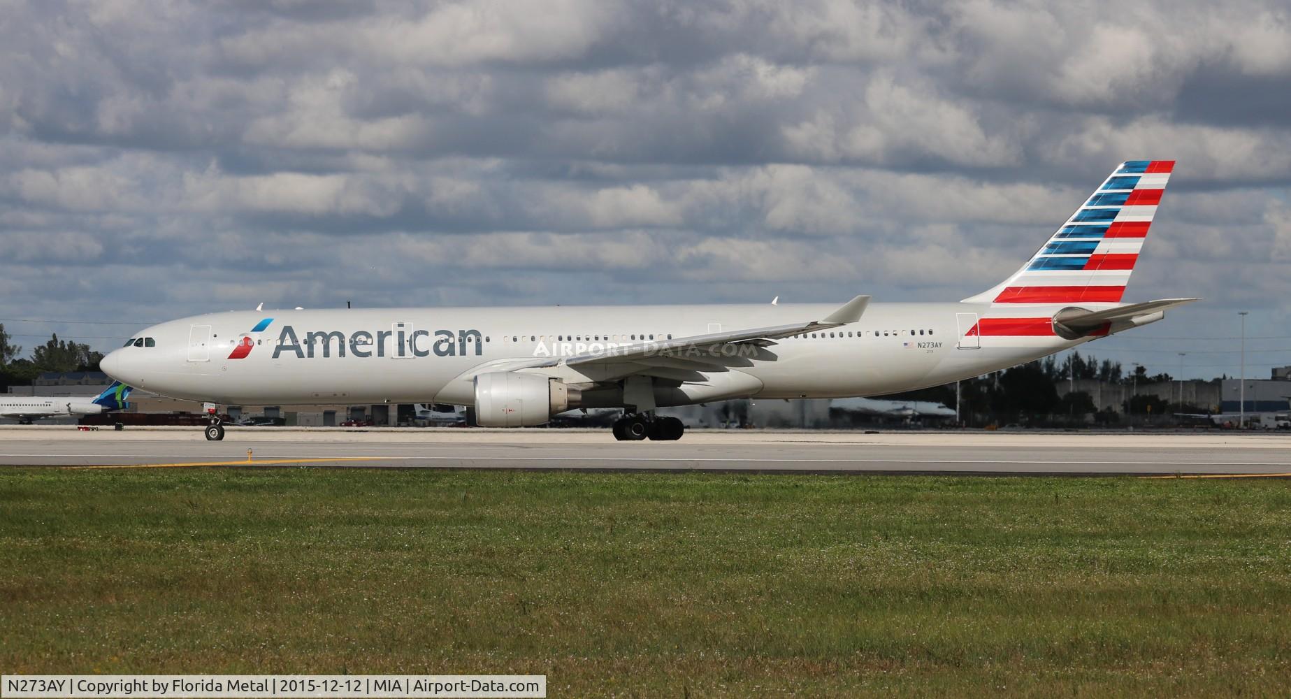 N273AY, 2000 Airbus A330-323 C/N 337, American
