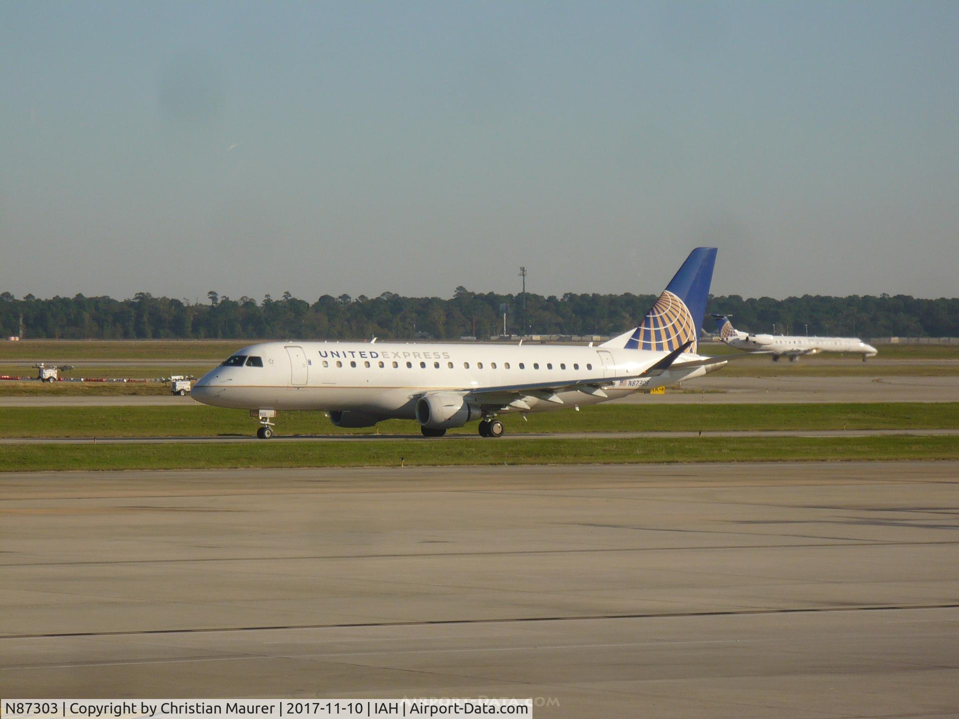 N87303, 2014 Embraer 175LR (ERJ-170-200LR) C/N 17000398, ERJ-170LR