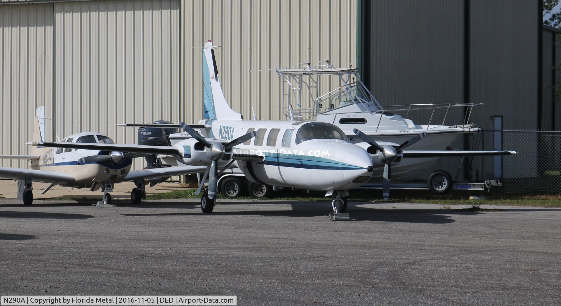 N290A, 1977 Smith Aerostar 601P C/N 61P-0422-154, Aerostar