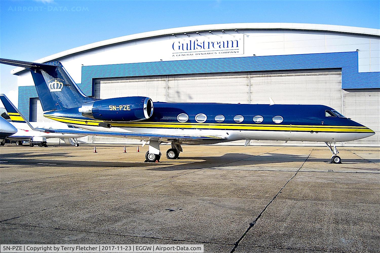 5N-PZE, 1991 Gulfstream Aerospace Gulfstream IV C/N 1175, At London Luton