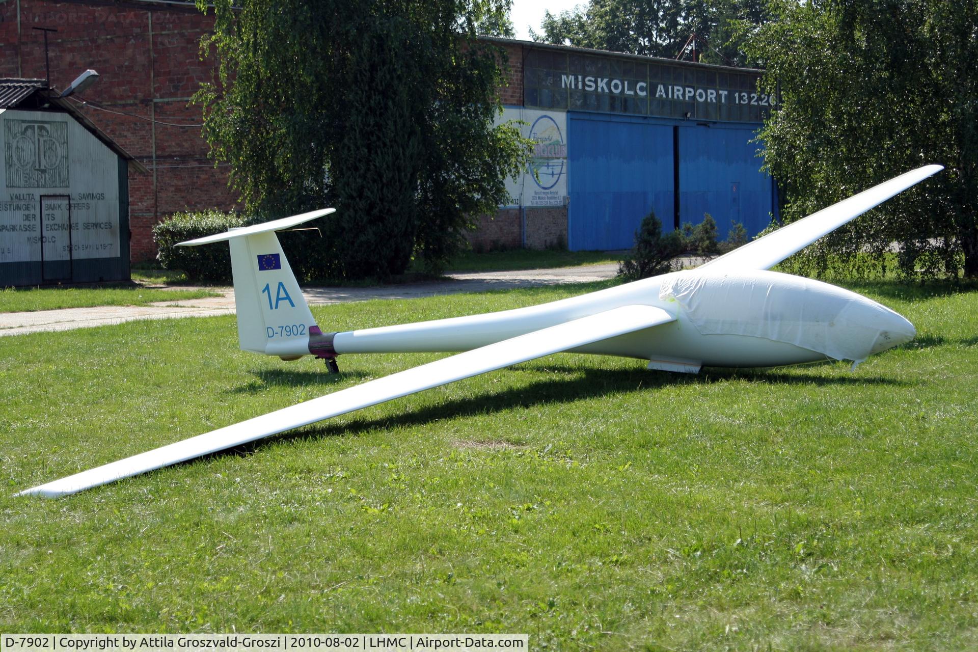 D-7902, 1977 Rolladen-Schneider LS-3a C/N 3012, Miskolc Airport, Hungary