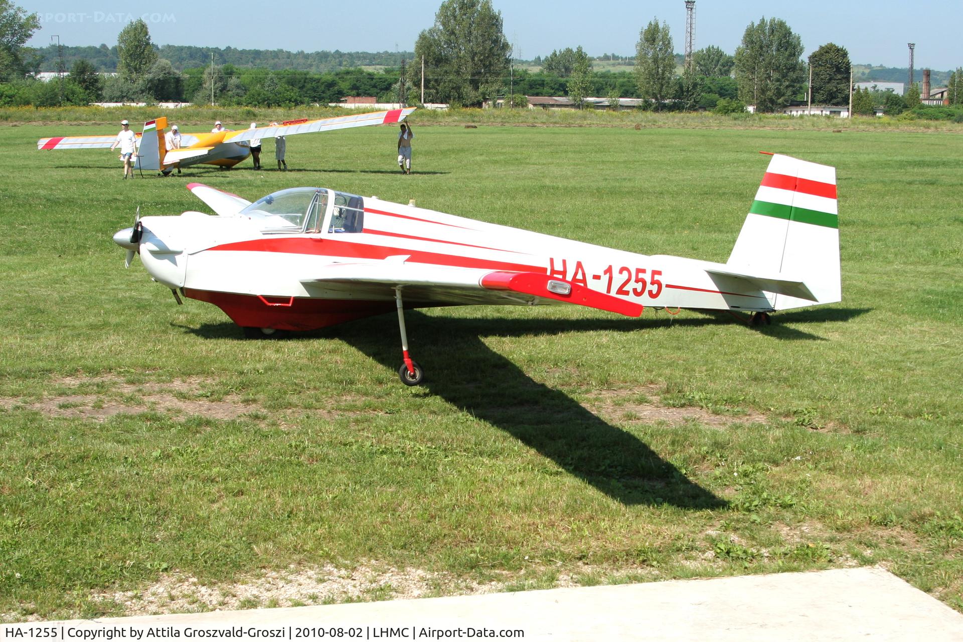 HA-1255, 1978 Scheibe SF-25C Falke 1700 C/N 4456, Miskolc Airport, Hungary