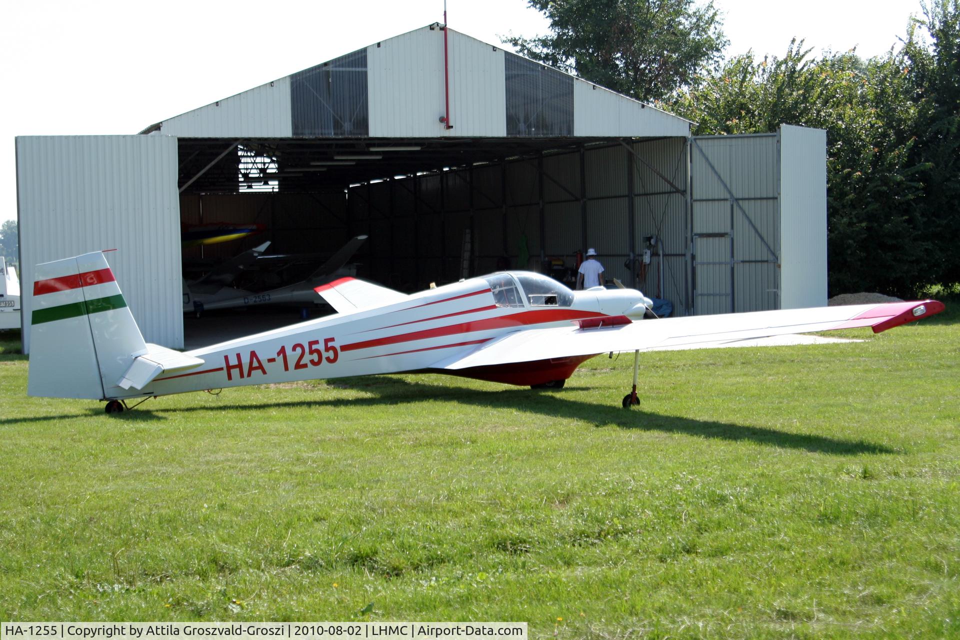HA-1255, 1978 Scheibe SF-25C Falke 1700 C/N 4456, Miskolc Airport, Hungary