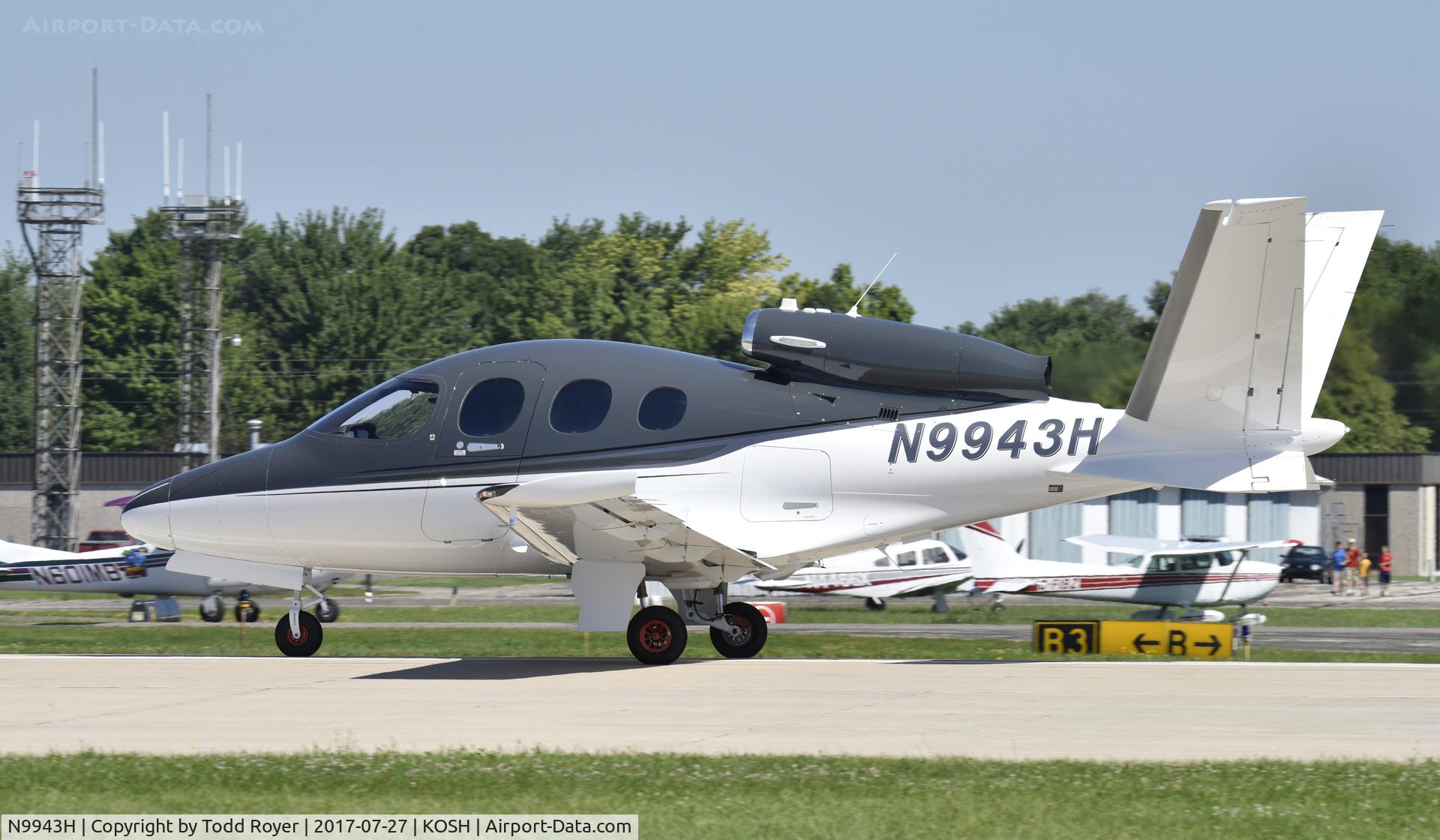 N9943H, 2016 Cirrus SF50 Vision C/N 0007, Airventure 2017