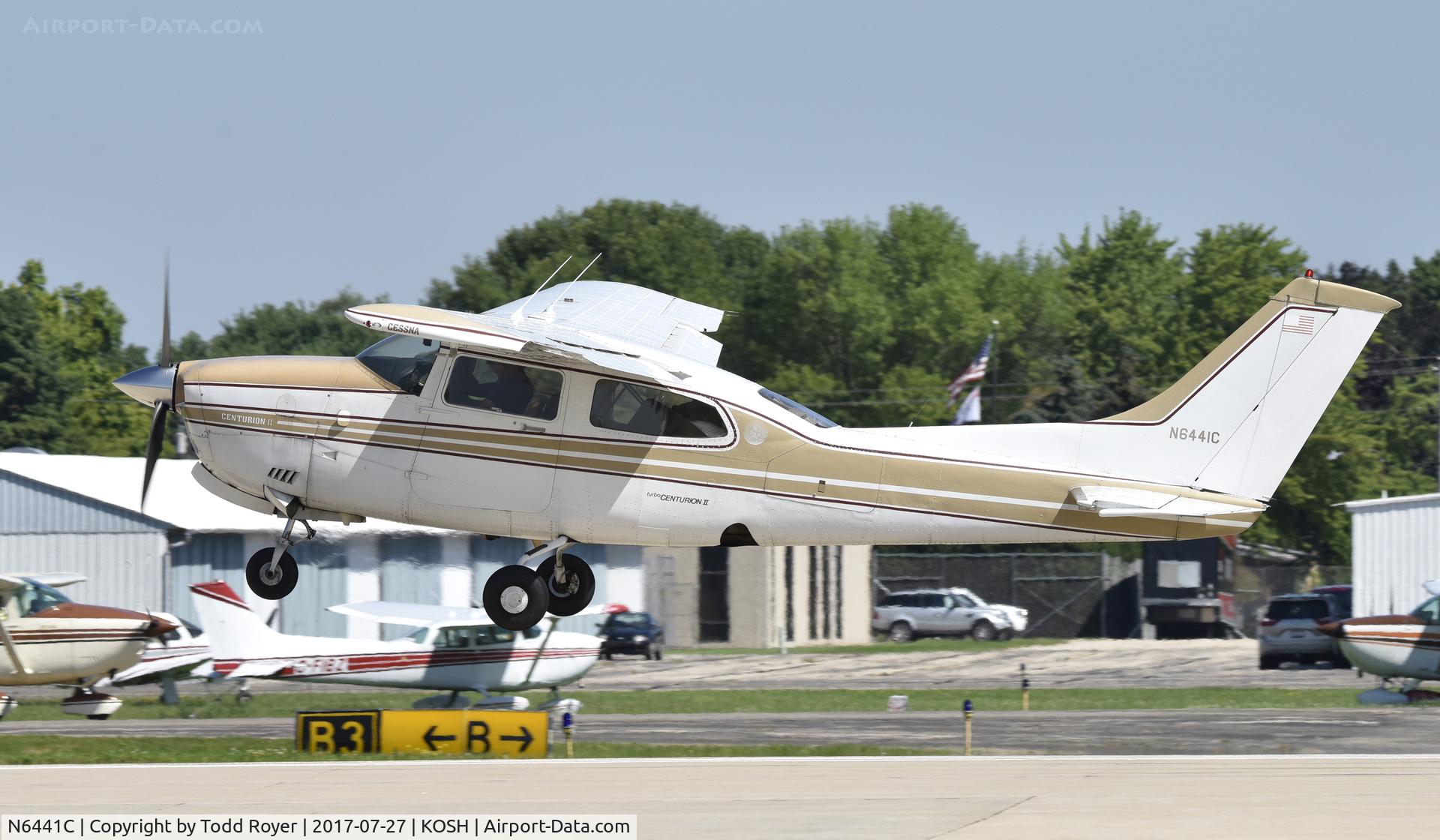 N6441C, 1980 Cessna T210N Turbo Centurion C/N 21063889, Airventure 2017