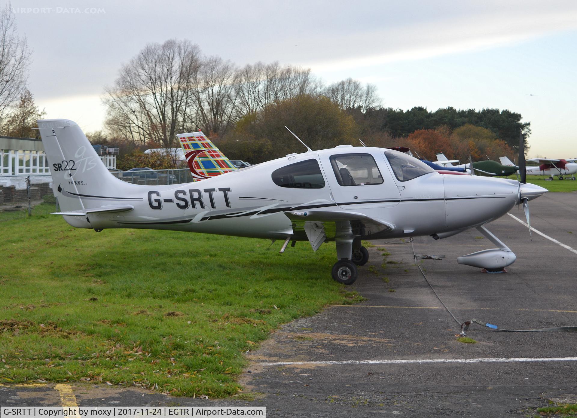 G-SRTT, 2007 Cirrus SR22 GTS Turbo C/N 2421, Cirrus SR22 GTS Turbo at Elstree. Ex N773RB