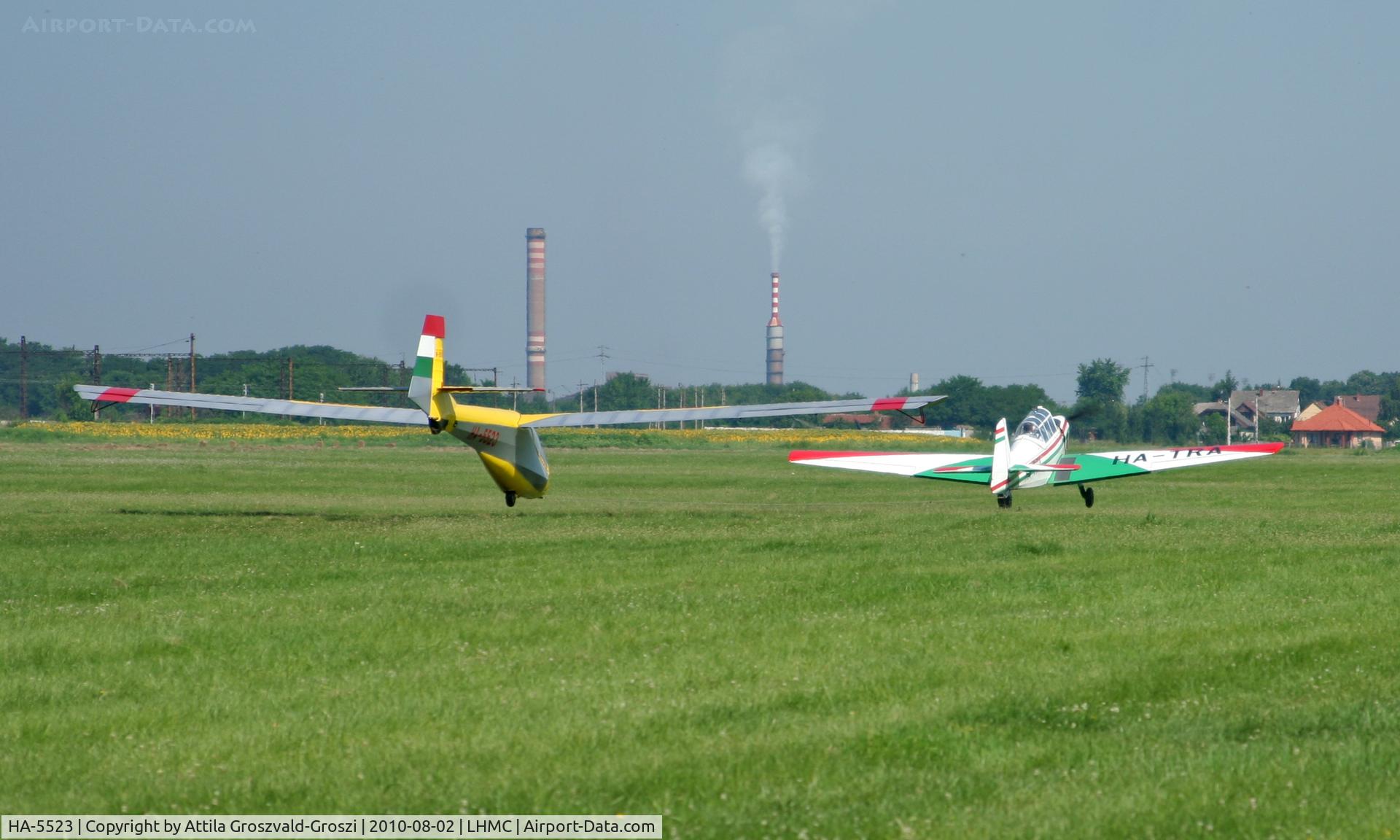 HA-5523, 1984 Rubik R-26SU Góbé 82 C/N AA800039, Miskolc Airport, Hungary