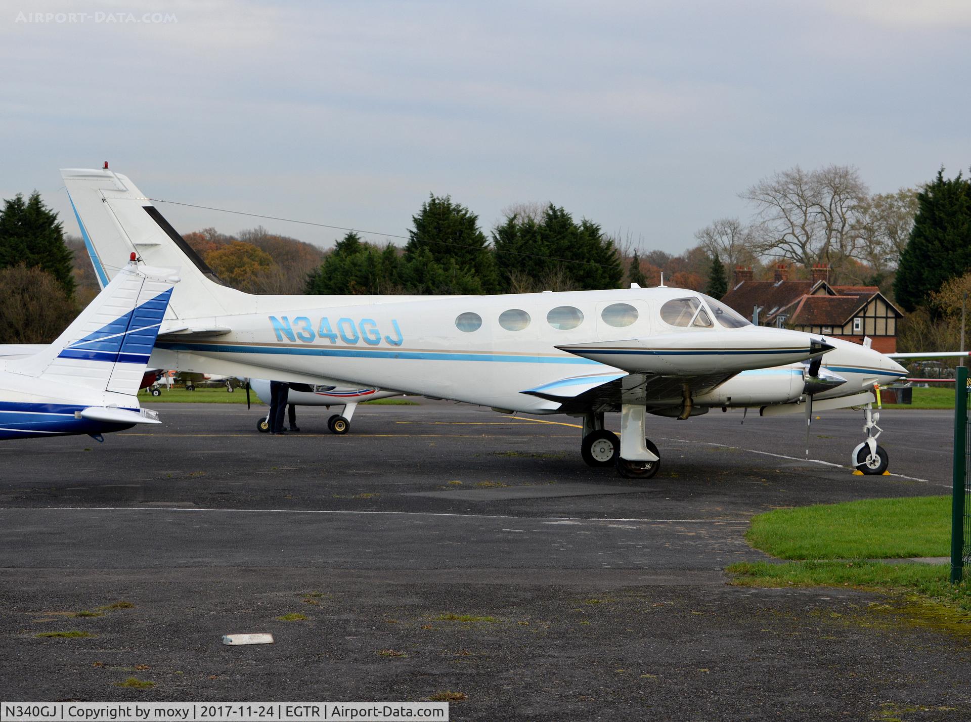 N340GJ, 1979 Cessna 340A C/N 340A0637, Cessna 340A at Elstree.