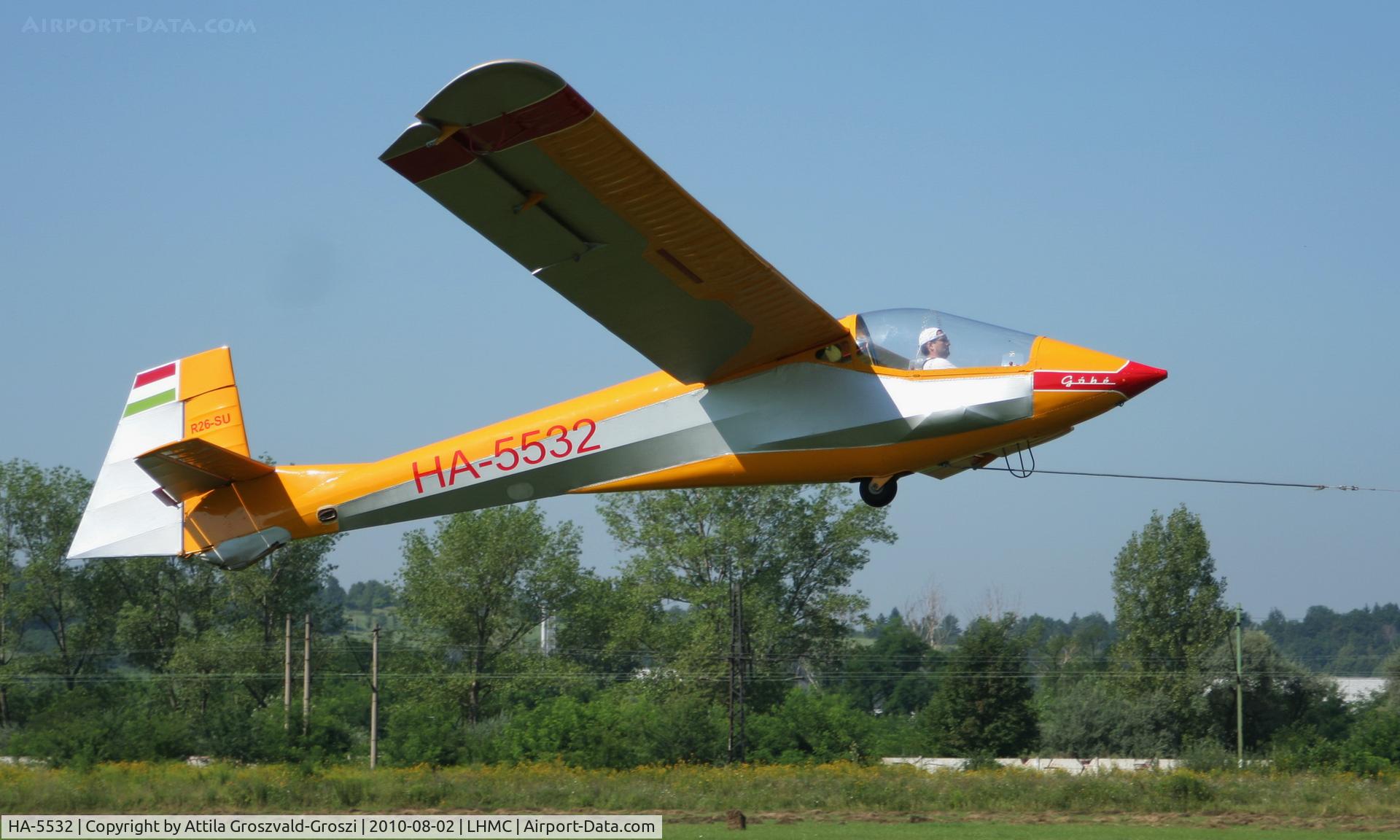 HA-5532, 1986 Rubik R-26SU Góbé 82 C/N AA800048, Miskolc Airport, Hungary