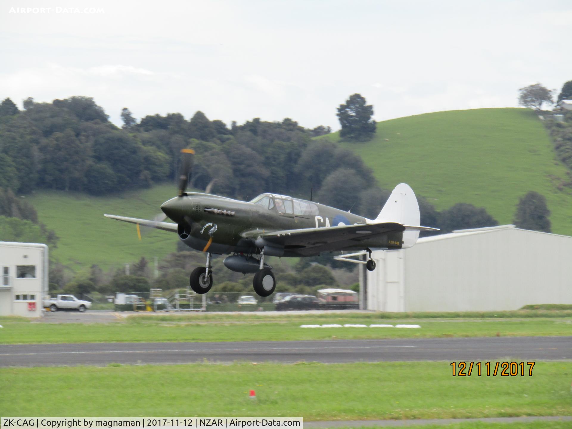 ZK-CAG, 1943 Curtiss P-40N Warhawk C/N 28492, landing after display