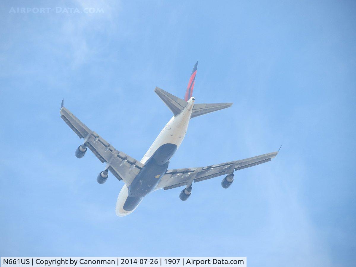 N661US, 1989 Boeing 747-451 C/N 23719, On final