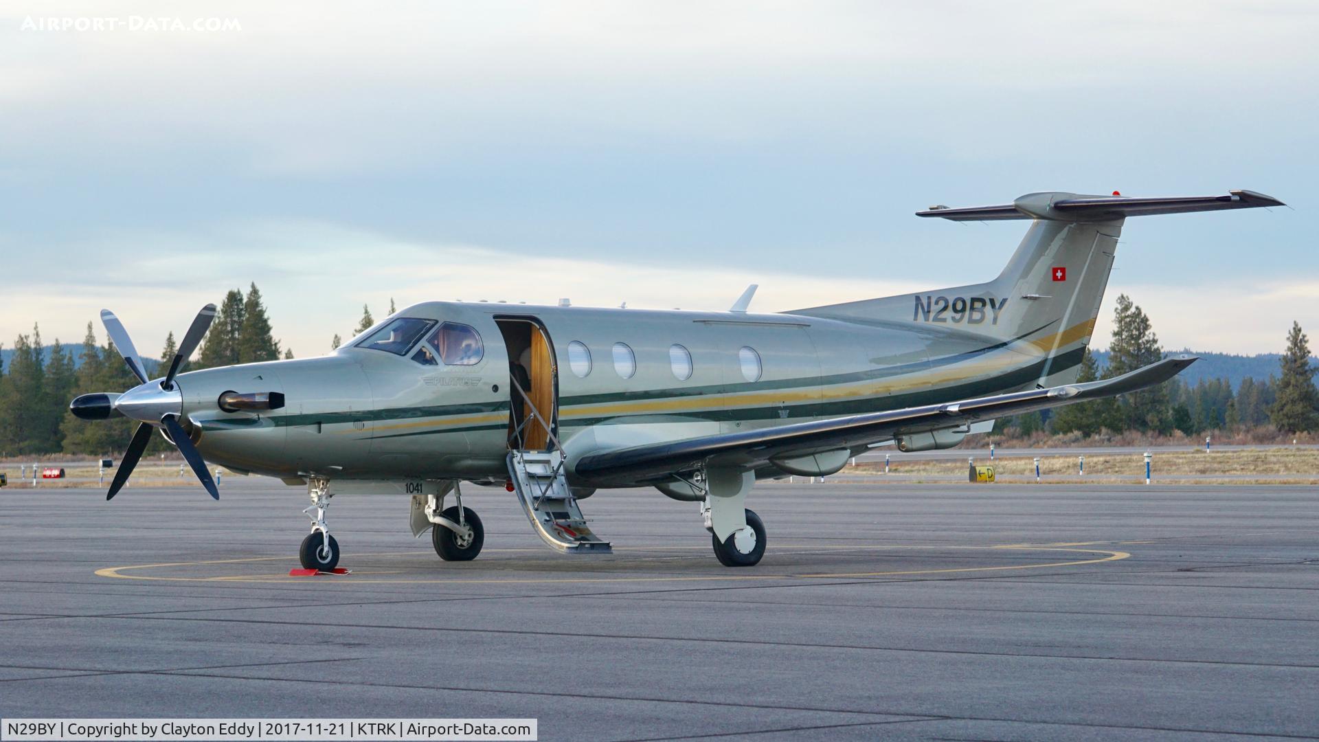 N29BY, 2008 Pilatus PC-12/47E C/N 1041, Truckee Airport 2017.