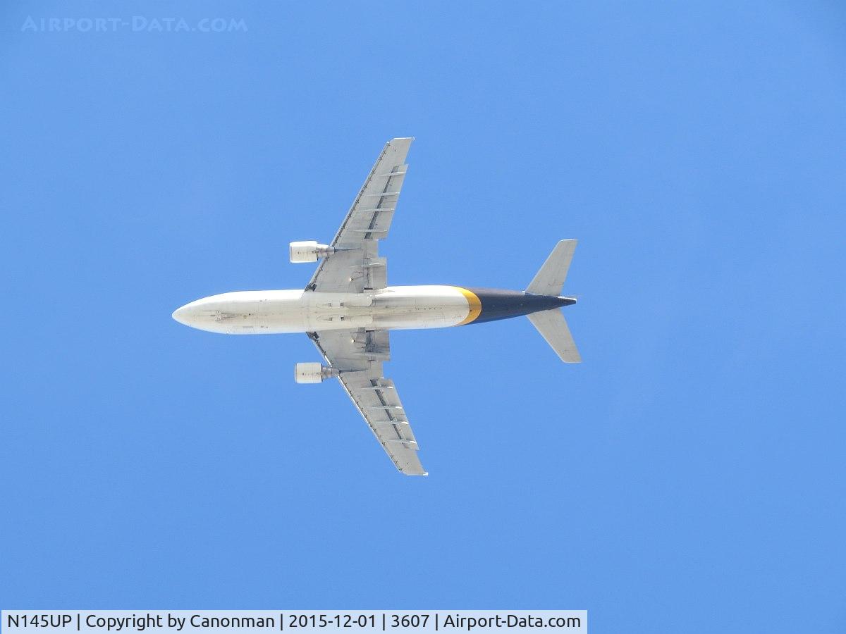 N145UP, 2002 Airbus A300F4-622R C/N 828, Flying by