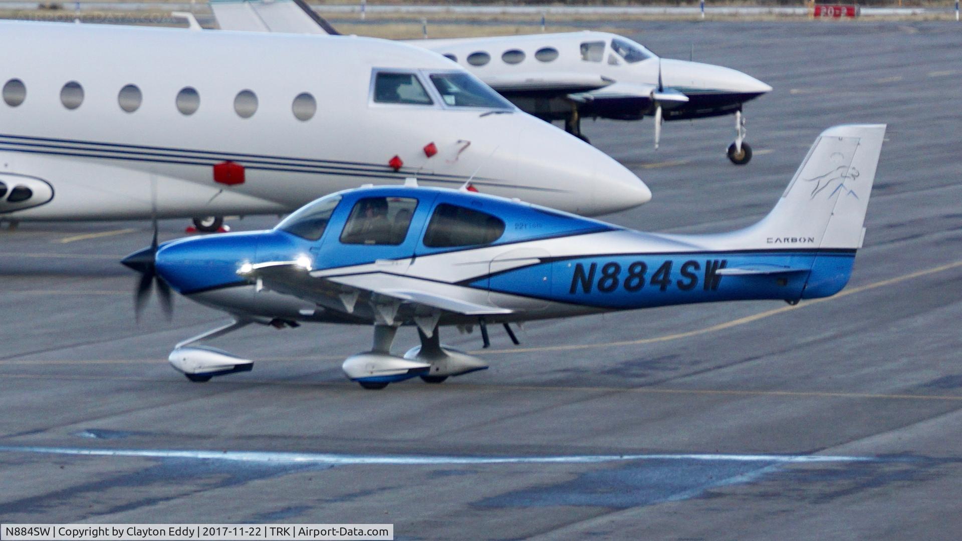 N884SW, 2017 Cirrus SR22T C/N 1562, Truckee Airport 2017.