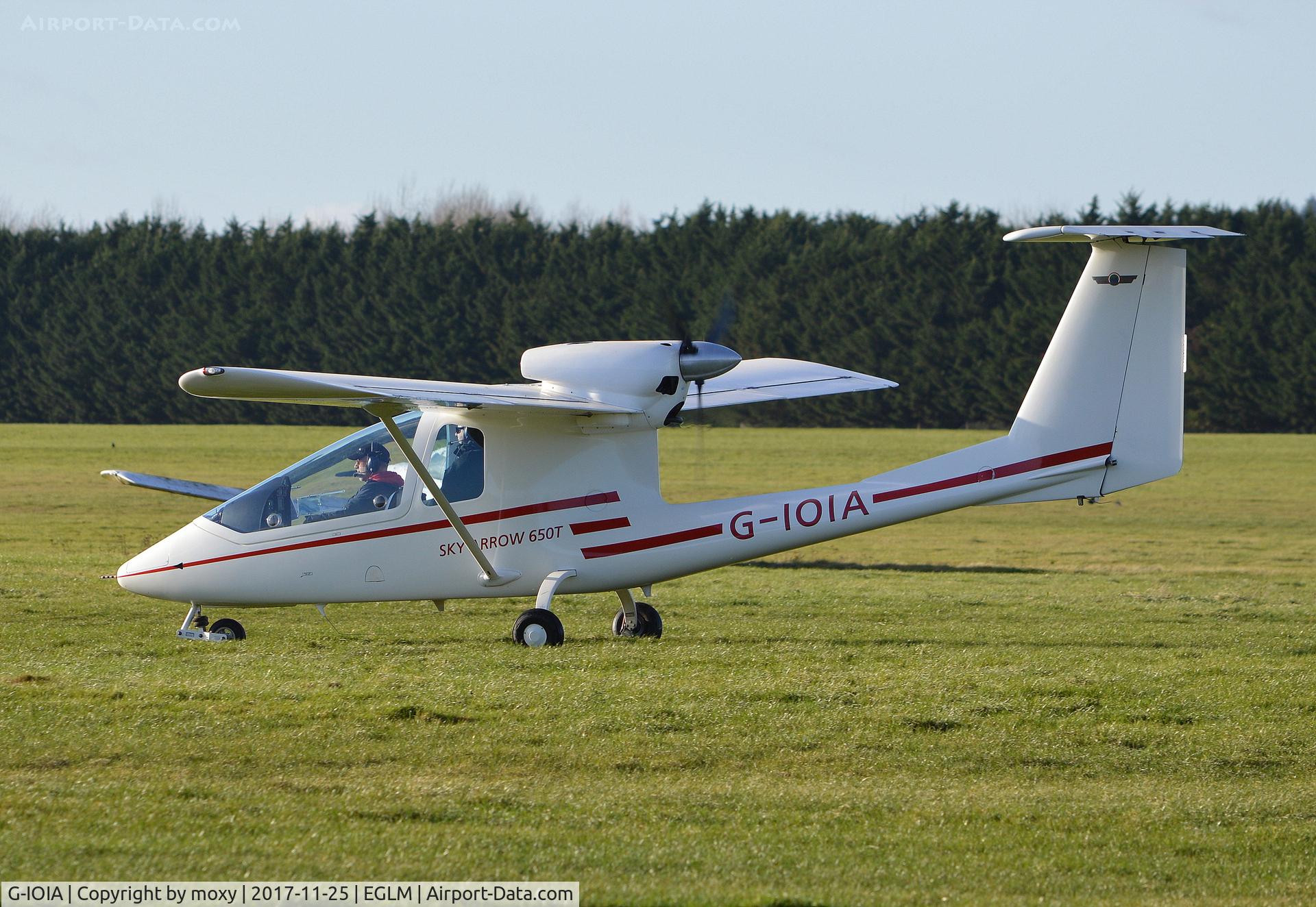 G-IOIA, 2003 Iniziative Industriali Italiane Sky Arrow 650T C/N PFA 298-14008, Iniziative Industriali Italiane Sky Arrow 650T at White Waltham.