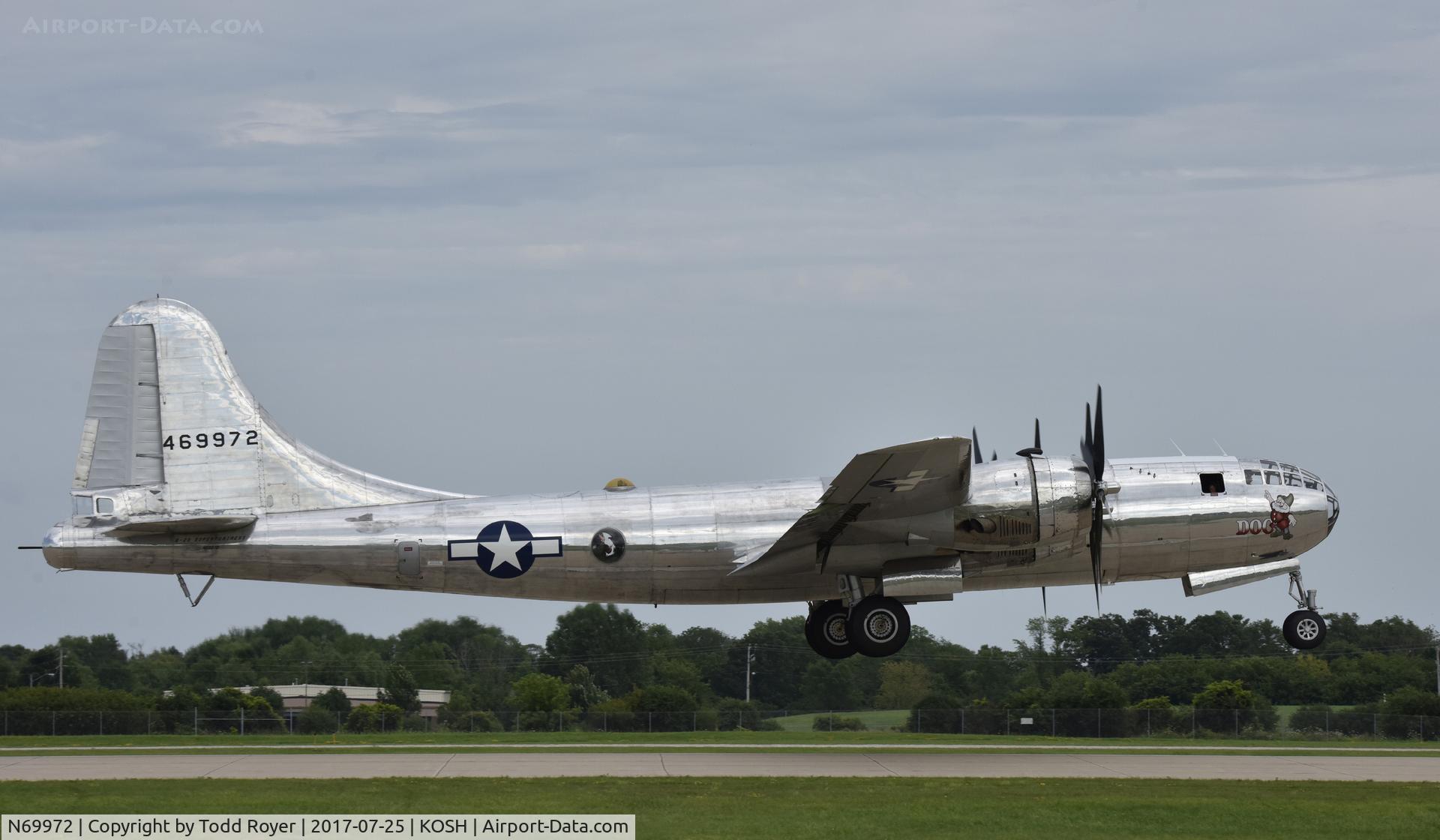 N69972, 1944 Boeing TB-29 (B-29-70-BW) Superfortress C/N 10804, Airventure 2017