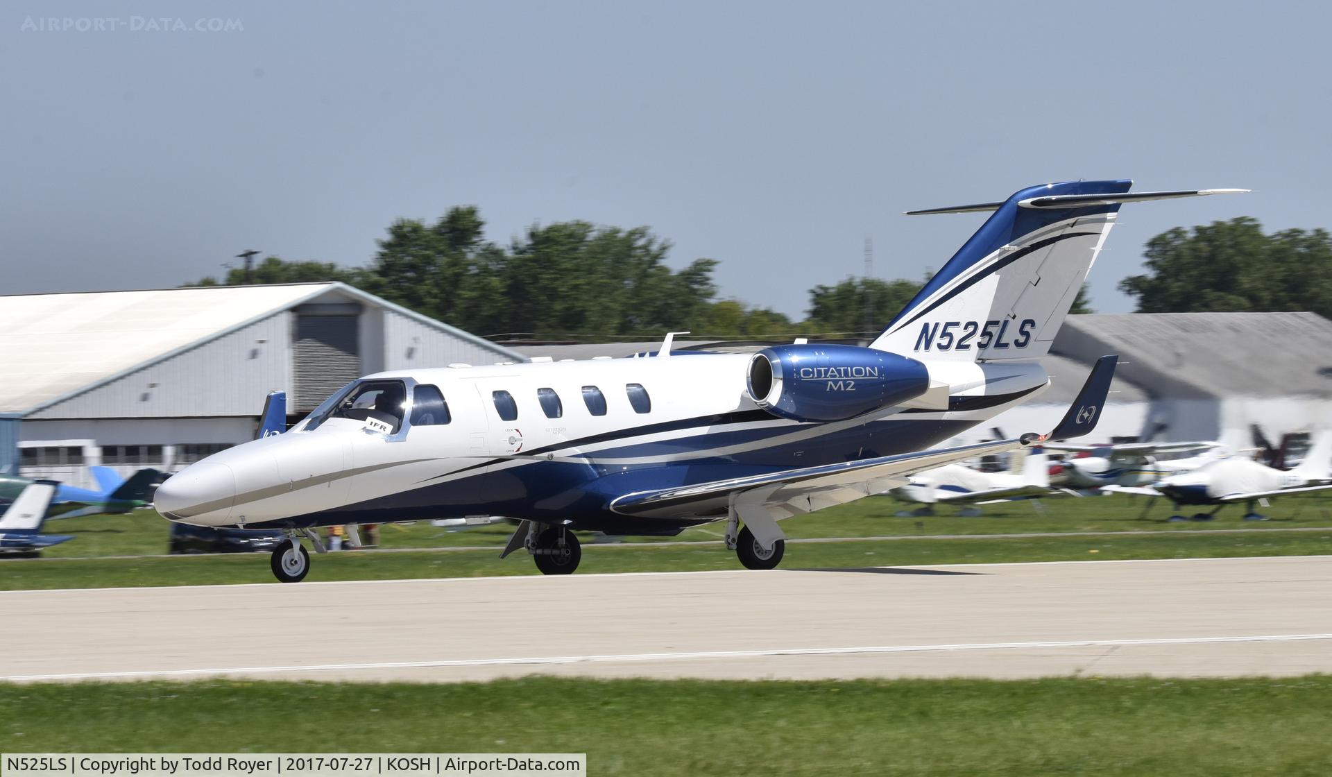 N525LS, 2014 Cessna 525 Citation M2 C/N 525-0840, Airventure 2017
