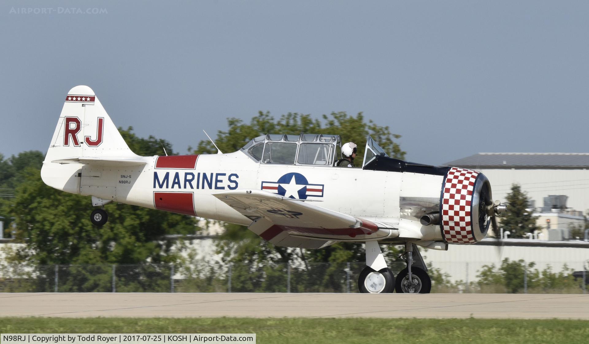 N98RJ, 1944 North American SNJ-5C Texan Texan C/N 88-17960, Airventure 2017