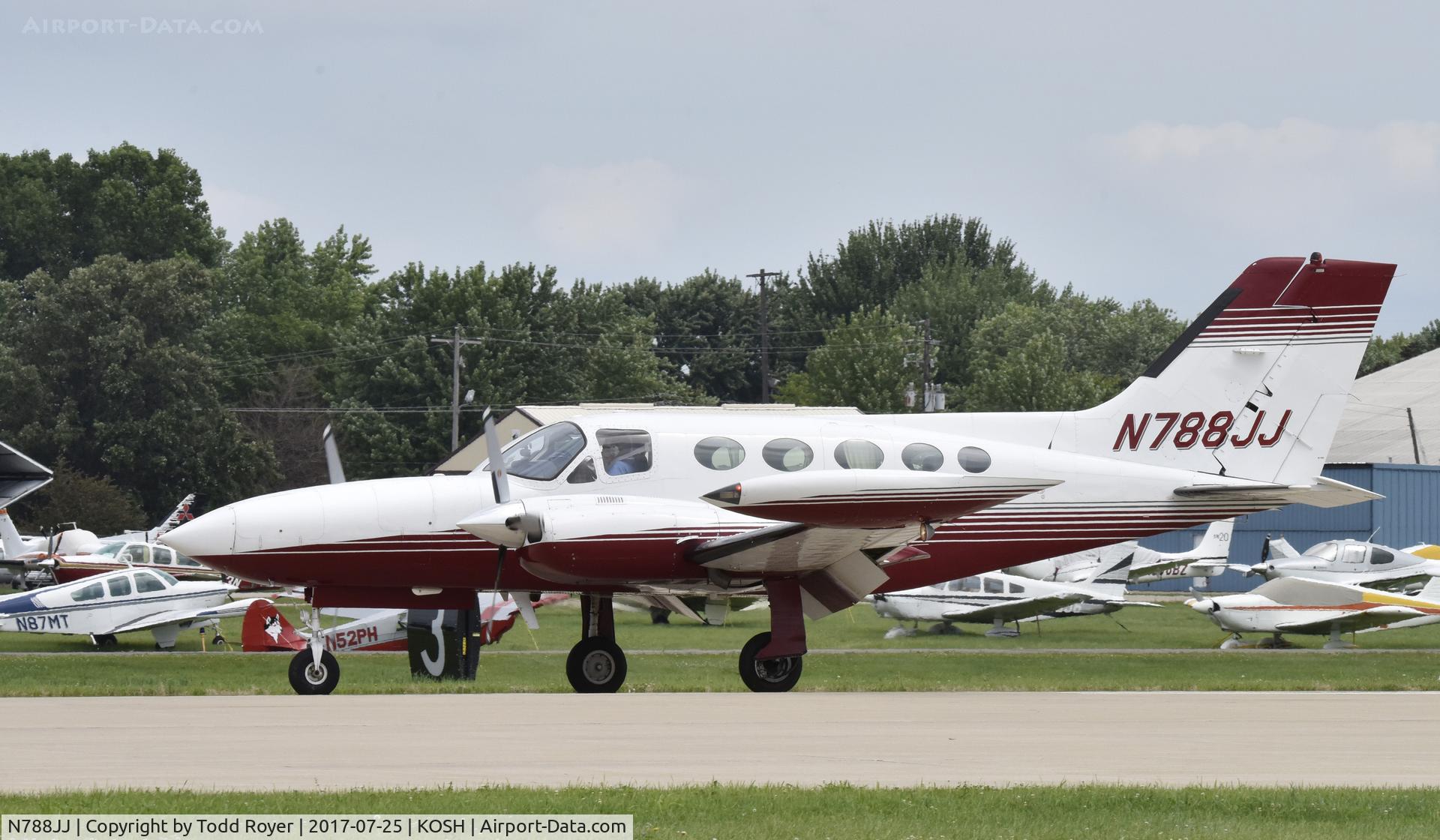 N788JJ, 1975 Cessna 421B Golden Eagle Golden Eagle C/N 421B-0851, Airventure 2017
