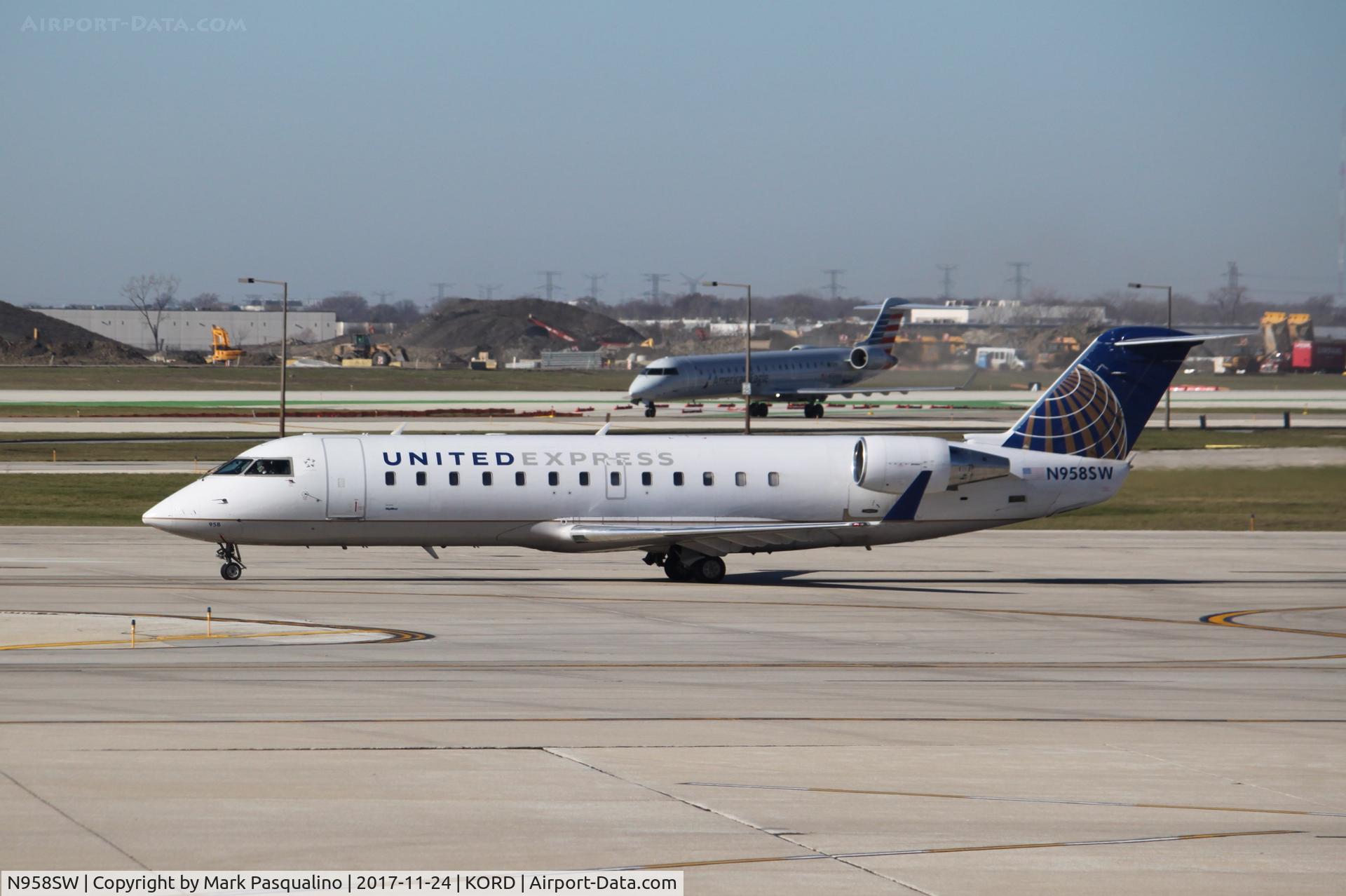 N958SW, 2003 Bombardier CRJ-200LR (CL-600-2B19) C/N 7833, CL-600-2B19
