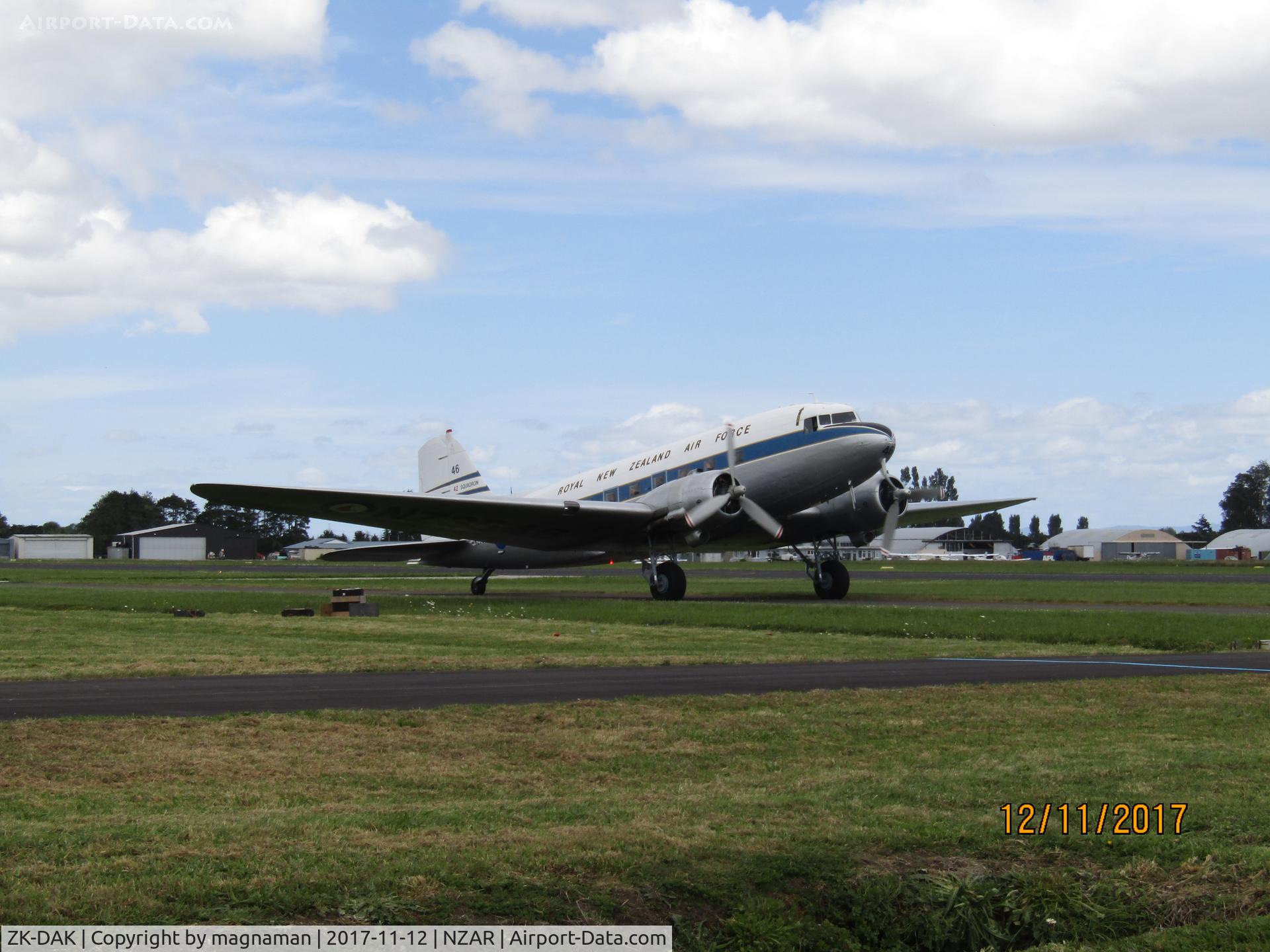 ZK-DAK, 1944 Douglas DC3C-S1C3G (C-47B) C/N 15035, taxying back after landing