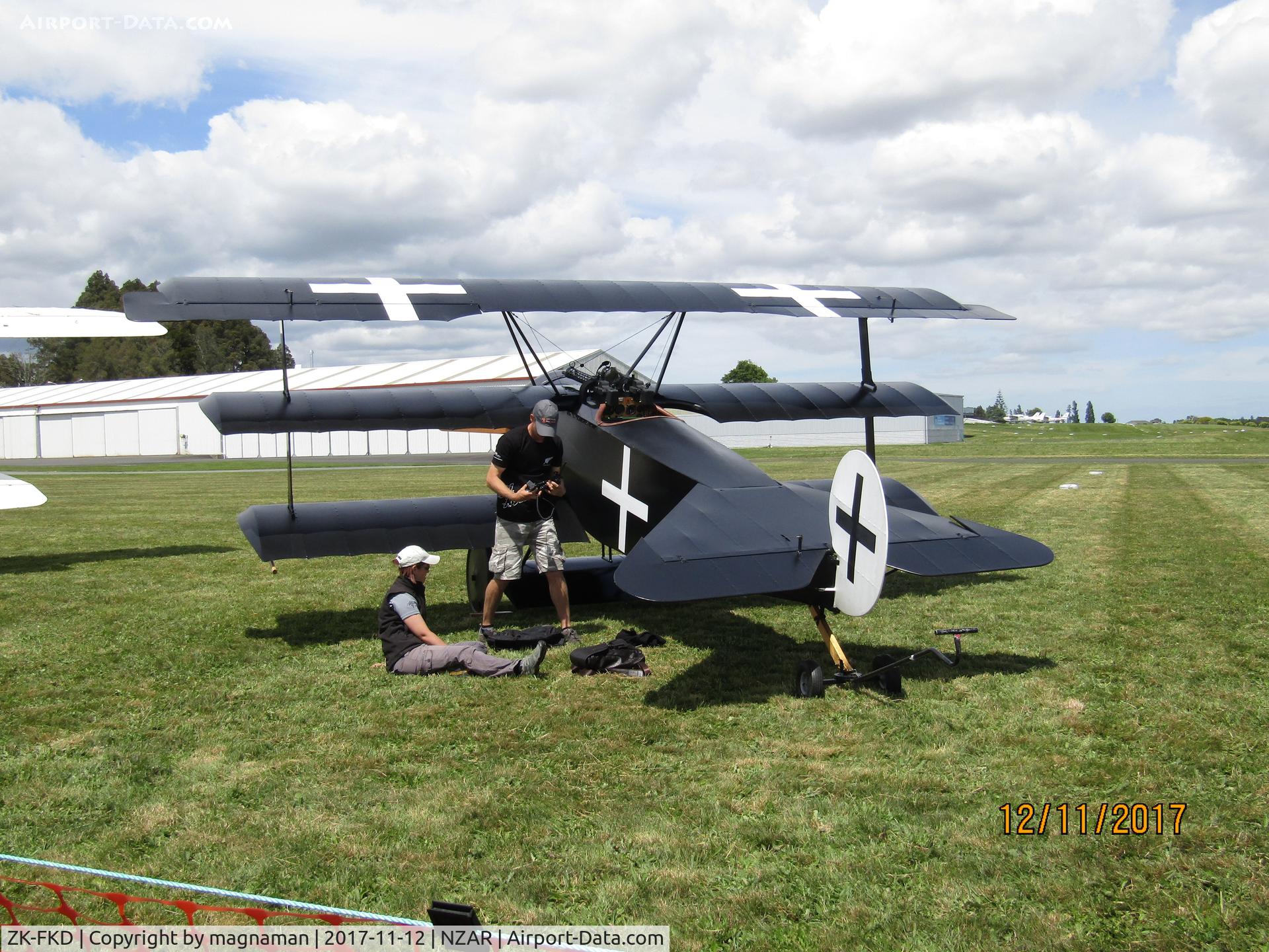 ZK-FKD, Fokker Dr-1 Triplane Replica C/N CAS 02, armistice open day