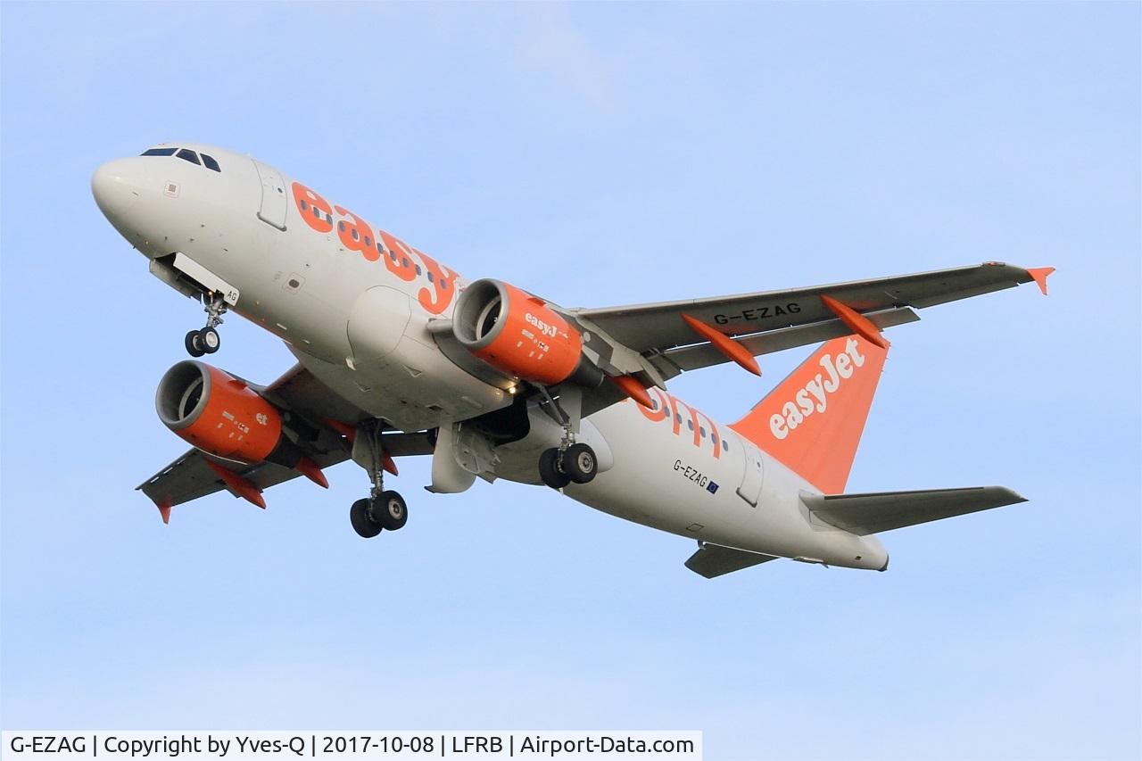 G-EZAG, 2006 Airbus A319-111 C/N 2727, Airbus A319-111, Take off rwy 25L, Brest-Bretagne airport (LFRB-BES)