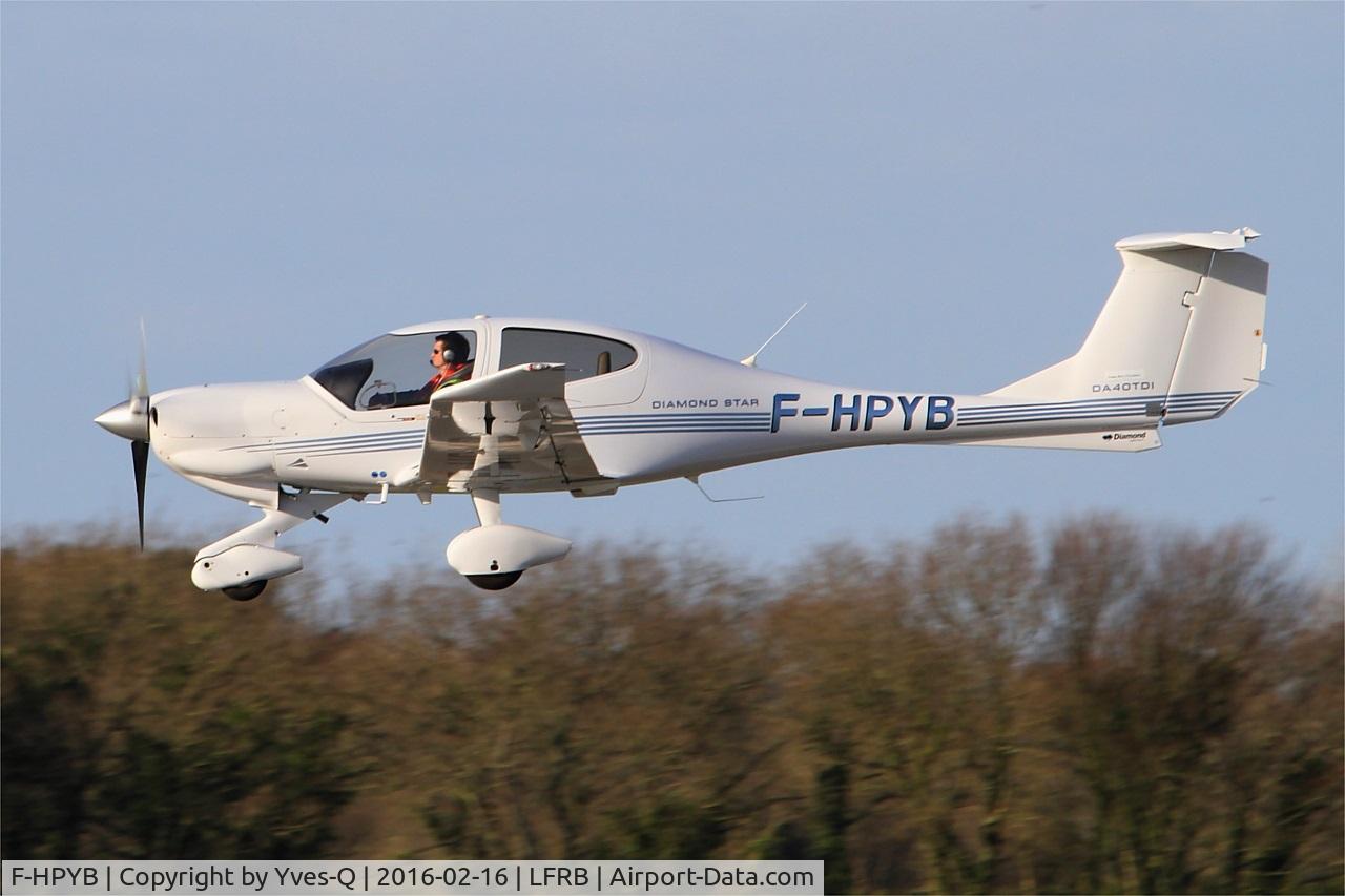 F-HPYB, 2012 Diamond DA-40 Diamond Star Diamond Star C/N DA-289, Diamond DA-40 Diamond Star, On final rwy 25L, Brest-Bretagne airport (LFRB-BES)