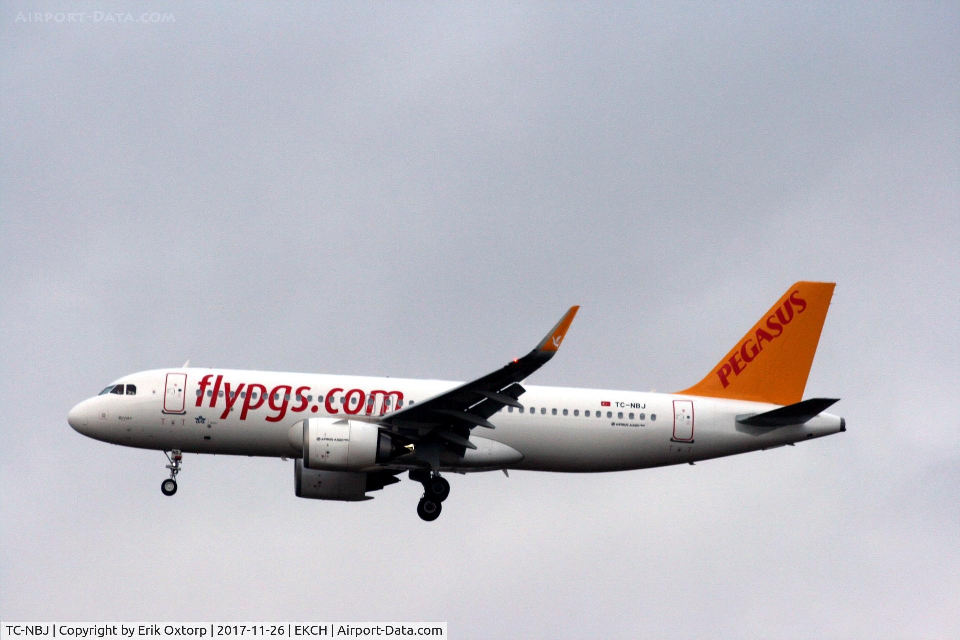 TC-NBJ, 2017 Airbus A320-251NEO C/N 7703, TC-NBJ landing rw 22L
