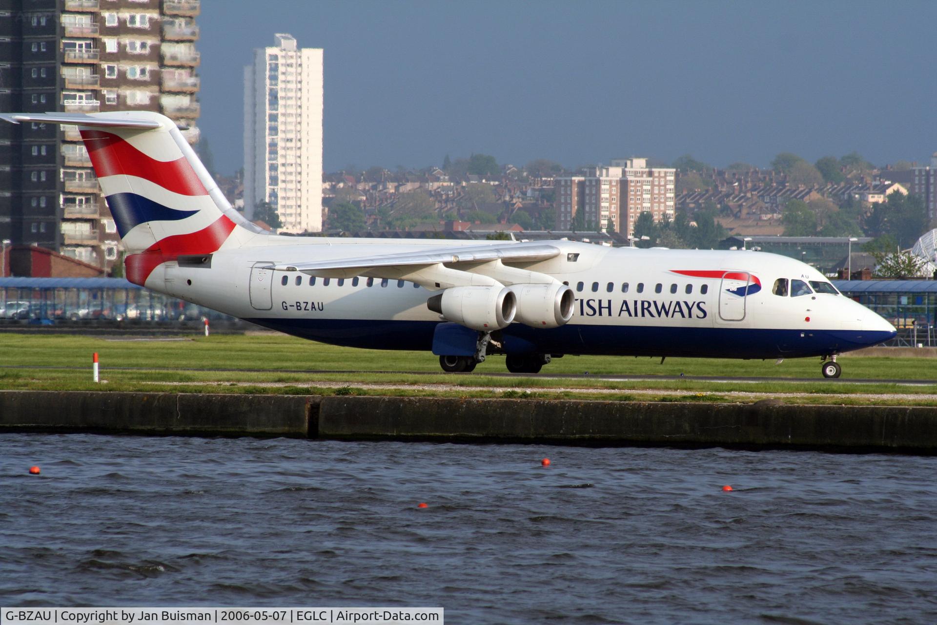 G-BZAU, 1998 British Aerospace Avro 146-RJ100 C/N E3328, British Airways
