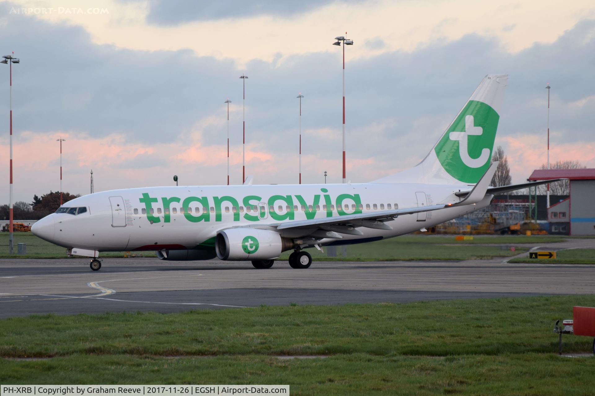 PH-XRB, 2003 Boeing 737-7K2 C/N 28256, Fresh out of spray.