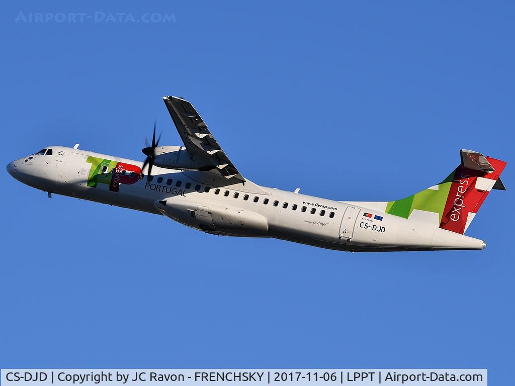 CS-DJD, 2015 ATR 72-212A C/N 1233, TAP Express take off to Porto