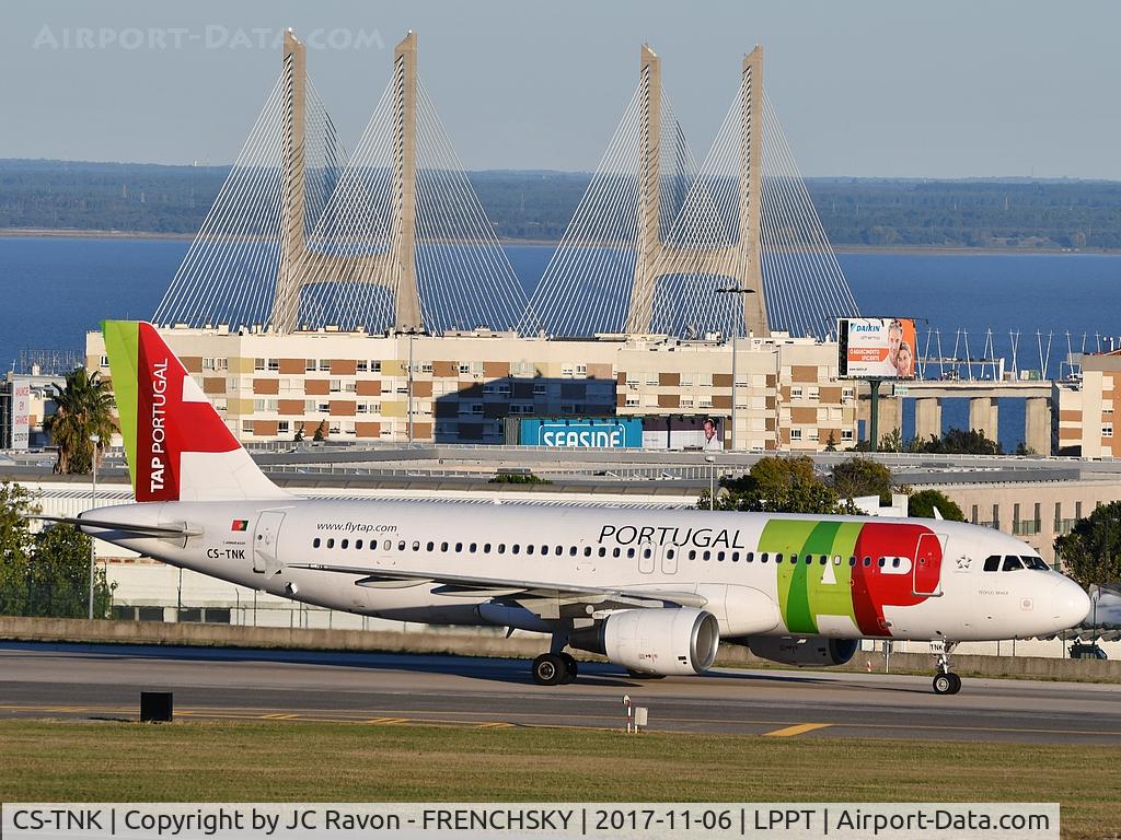 CS-TNK, 2000 Airbus A320-214 C/N 1206, Teofilo Braga