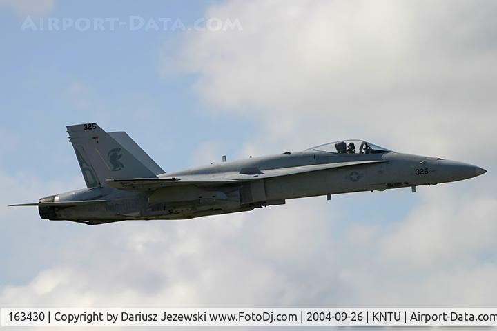 163430, 1987 McDonnell Douglas F/A-18C Hornet C/N 624/C004, F/A-18C Hornet 163430 AD-325 from VFA-106 