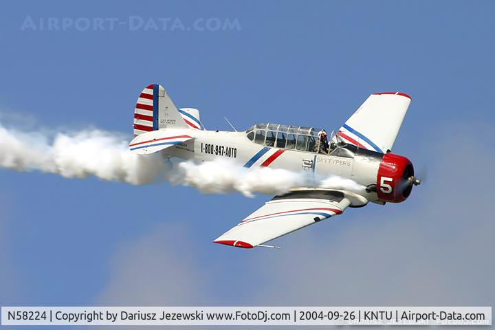 N58224, 1941 North American AT-6B Texan C/N 2553, North American AT-6 Texan  C/N 2553 - Geico Skytypers, N58224