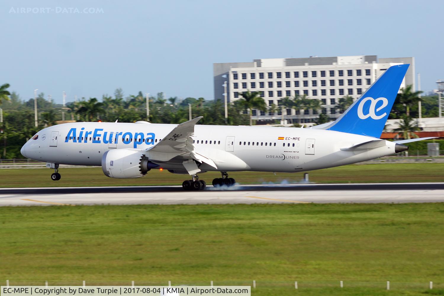 EC-MPE, 2017 Boeing 787-8 Dreamliner C/N 36418, No comments.