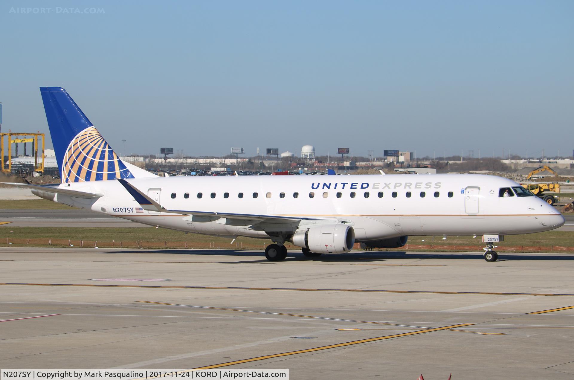 N207SY, 2017 Embraer 175LR (ERJ-170-200LR) C/N 17000643, ERJ 170-200 LR