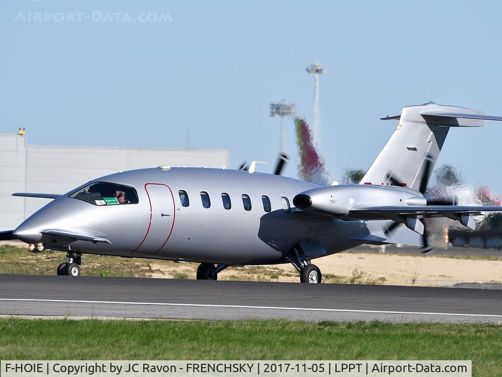 F-HOIE, 2011 Piaggio P-180 Avanti II C/N 1225, Investairs Izernore departure runway 03