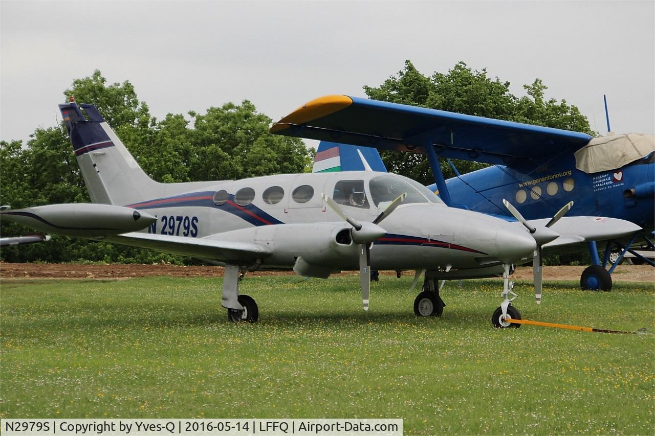 N2979S, 2013 Cessna 411A C/N 411-0272, Cessna 411A, Static park, La Ferté-Alais airfield (LFFQ) Air show 2016