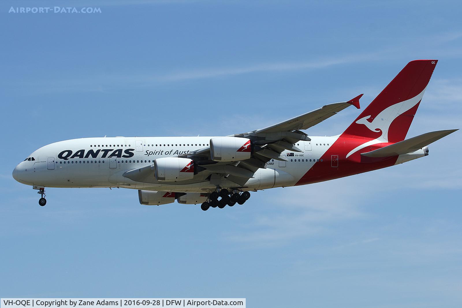 VH-OQE, 2009 Airbus A380-842 C/N 027, Arriving at DFW Airport