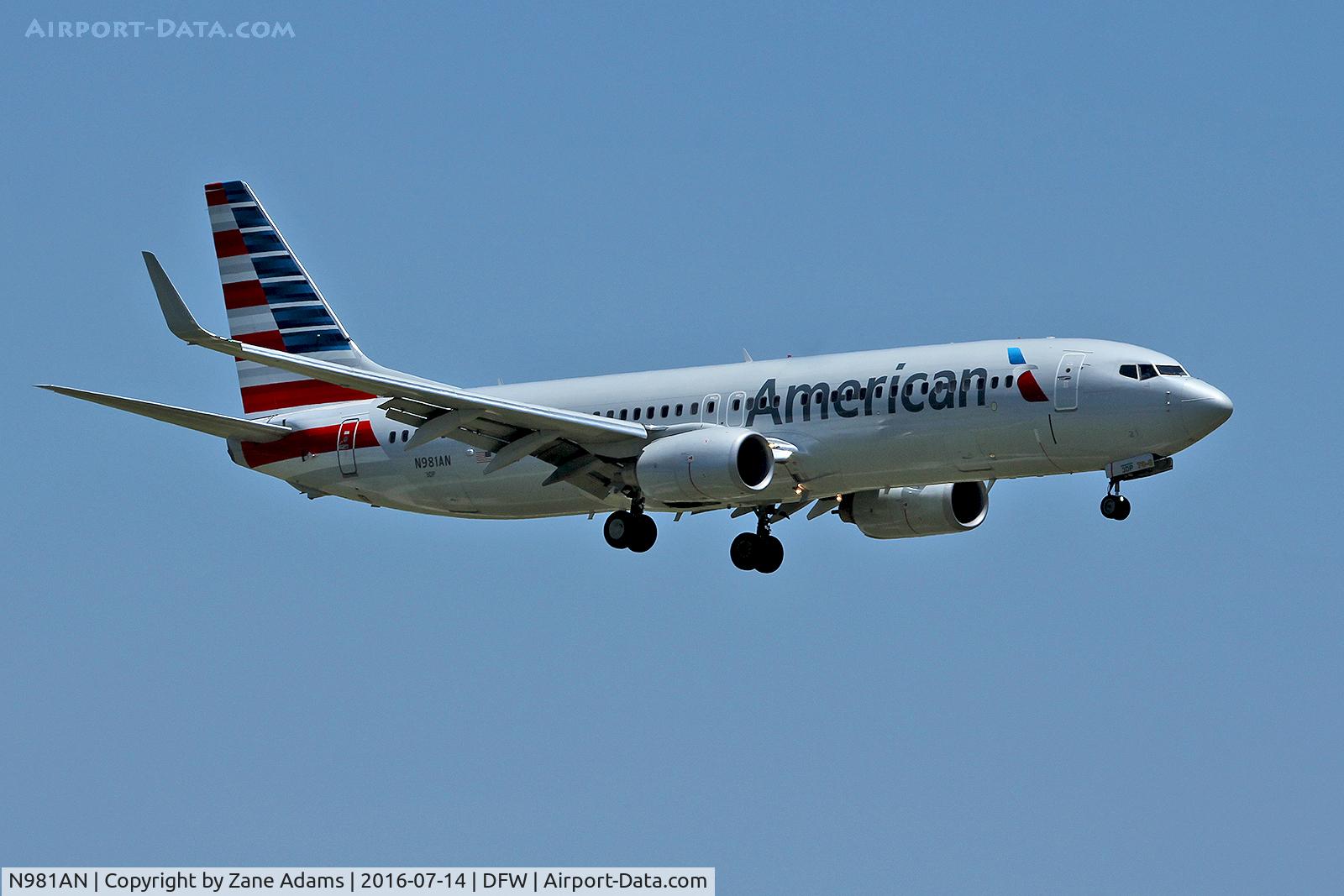 N981AN, Boeing 737-823 C/N 30897, Arriving at DFW Airport