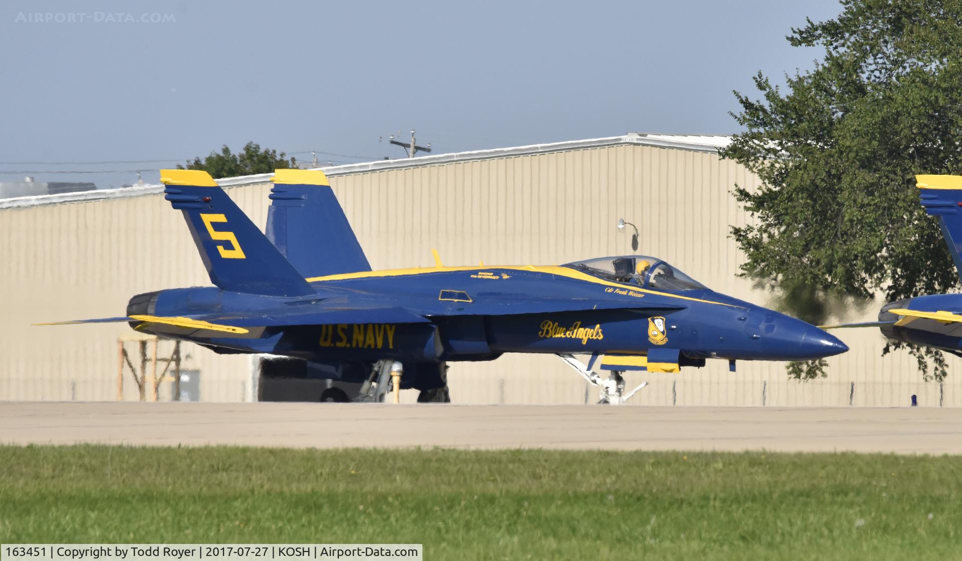 163451, 1988 McDonnell Douglas F/A-18C Hornet C/N 0662/C020, Airventure 2017