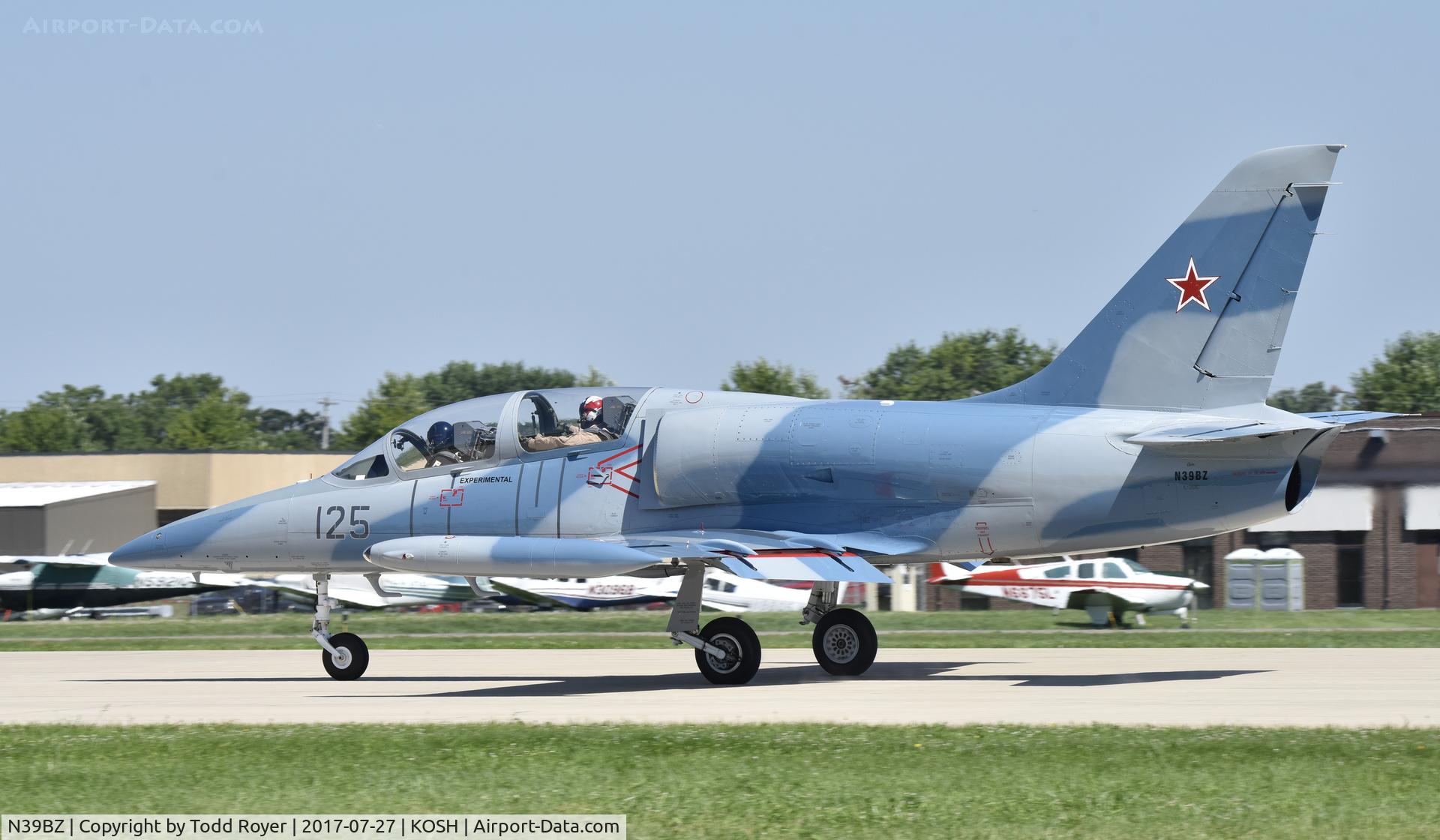 N39BZ, 1984 Aero L-39 Albatros C/N 432925, Airventure 2017