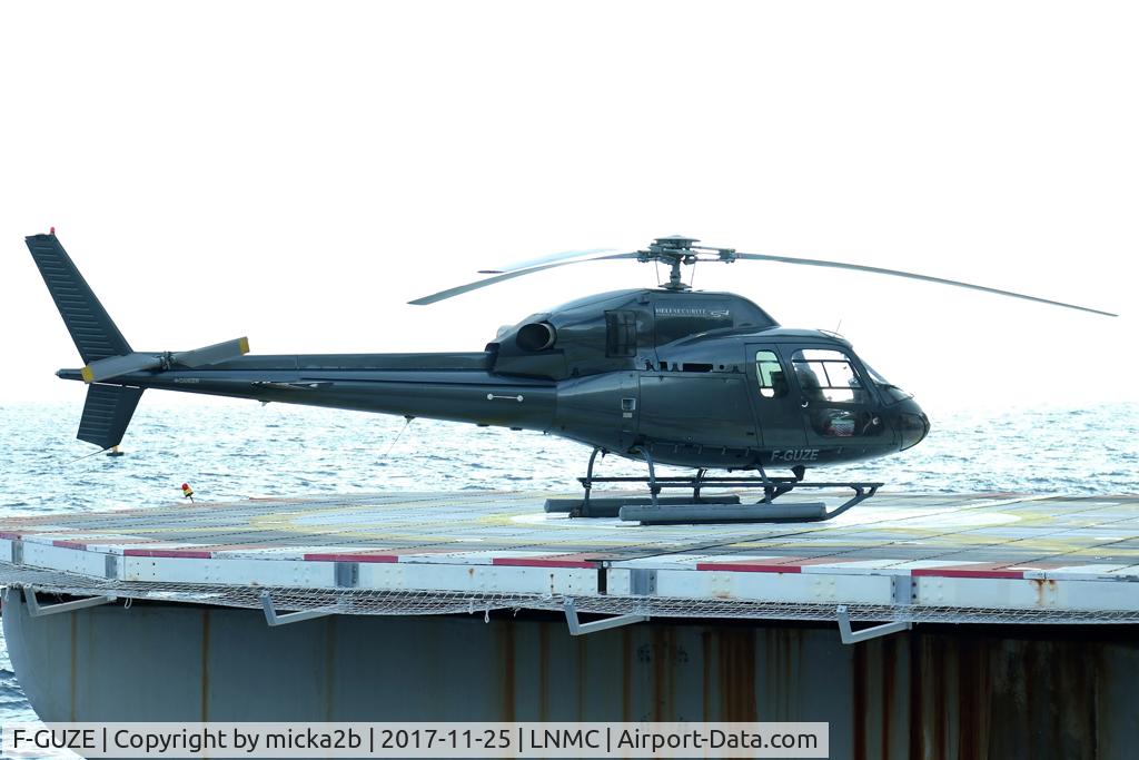F-GUZE, Eurocopter AS-355N Ecureuil 2 C/N 5548, Parked