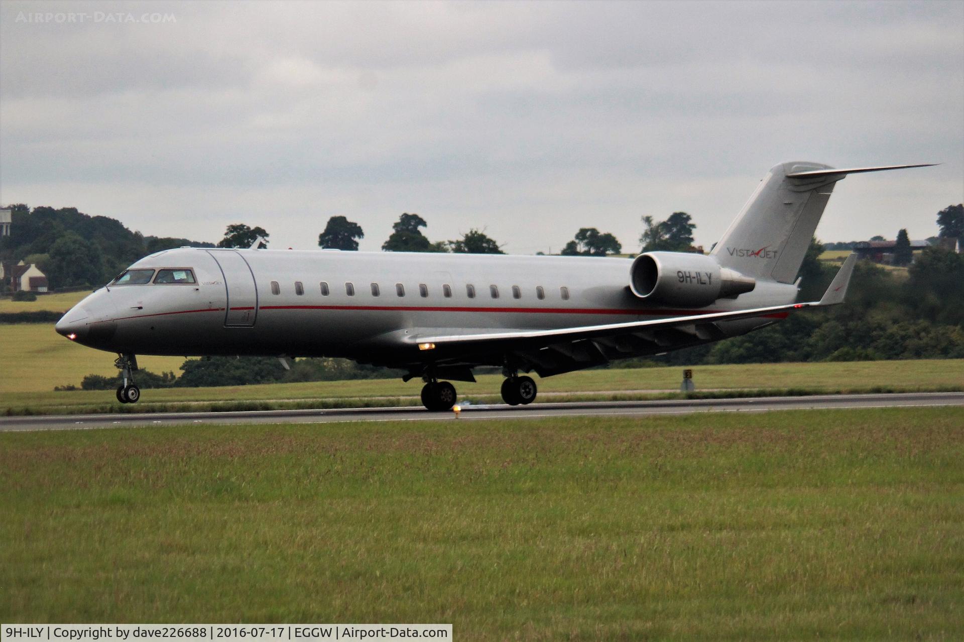 9H-ILY, 2007 Bombardier CRJ-200LR (CL-600-2B19) C/N 8076, Vistajets CRJ-200 LR 9H ILY landing on 26 at London Luton
