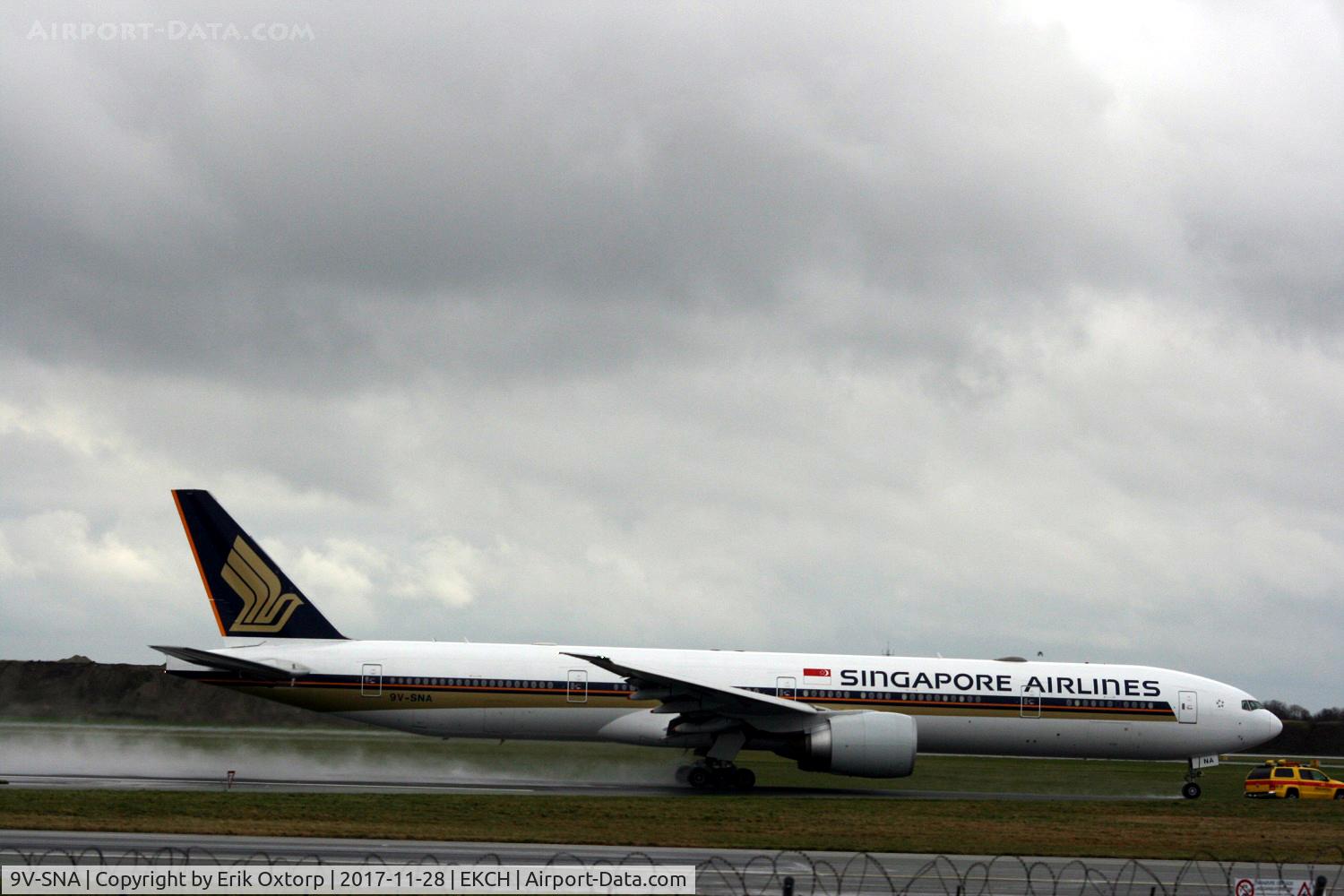9V-SNA, 2015 Boeing 777-312/ER C/N 42240, 9V-SNA taking off rw 22R