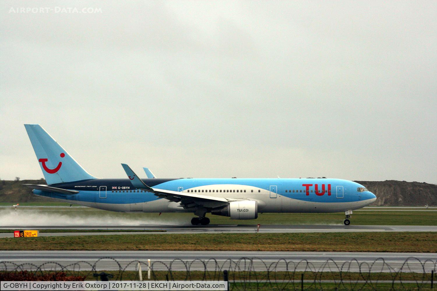 G-OBYH, 1999 Boeing 767-304/ER C/N 28883, G-OBYH taking off rw 22R