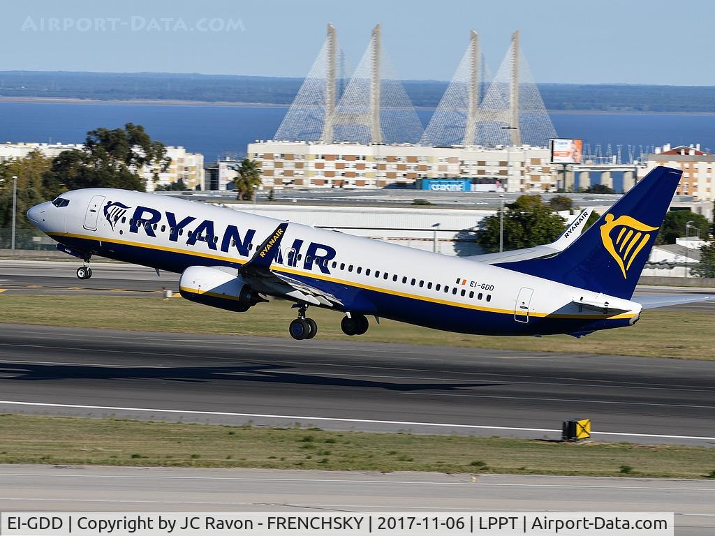 EI-GDD, 2017 Boeing 737-800 C/N 44802, take off runway 03